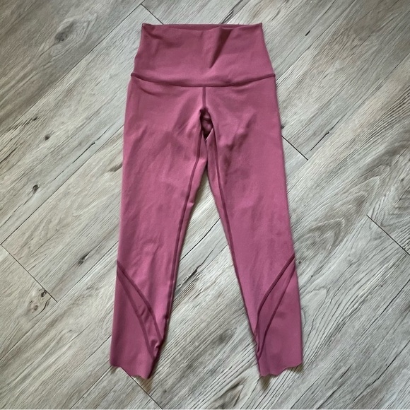 Lululemon Cropped Legging - Picture 1 of 6